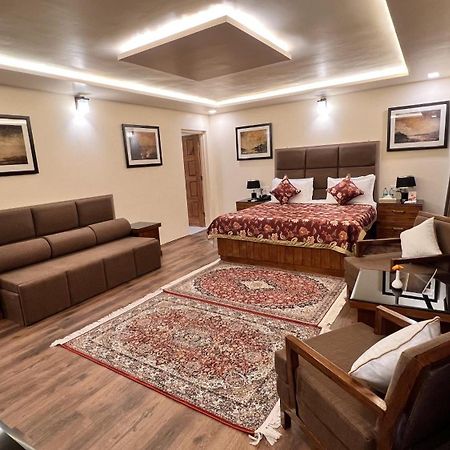 The Orchard Retreat & Spa Srinagar  Bagian luar foto