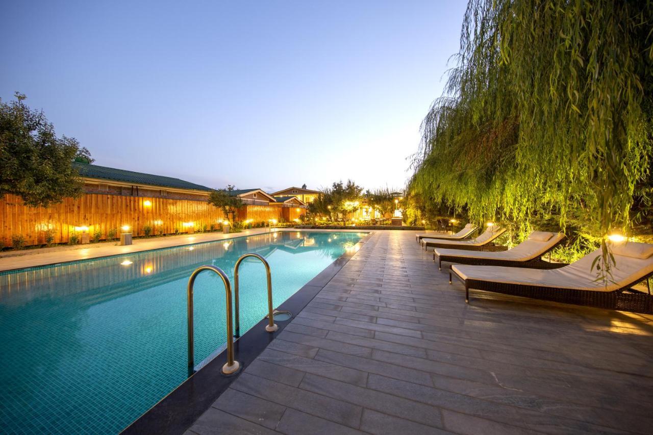 The Orchard Retreat & Spa Srinagar  Bagian luar foto