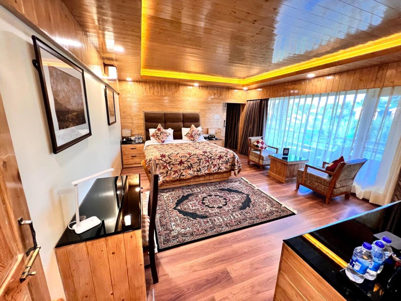 The Orchard Retreat & Spa Srinagar  Bagian luar foto